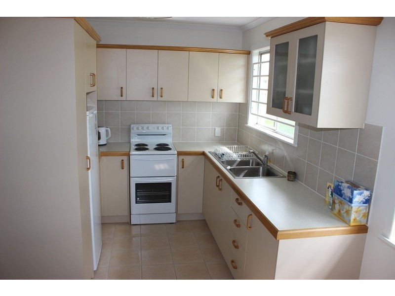 172 North Station Road, North Booval QLD 4304
