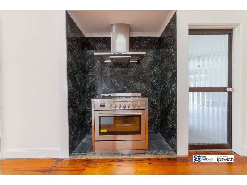 17 Shelley Street, Brassall QLD 4305