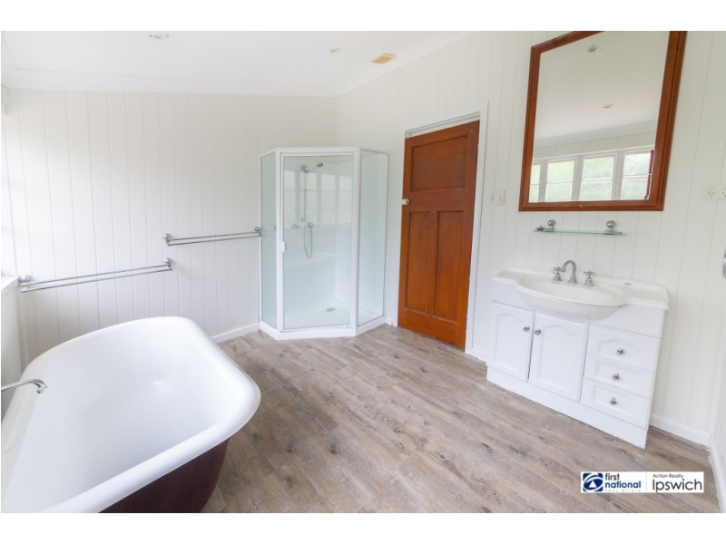 17 Shelley Street, Brassall QLD 4305