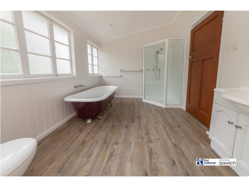 17 Shelley Street, Brassall QLD 4305