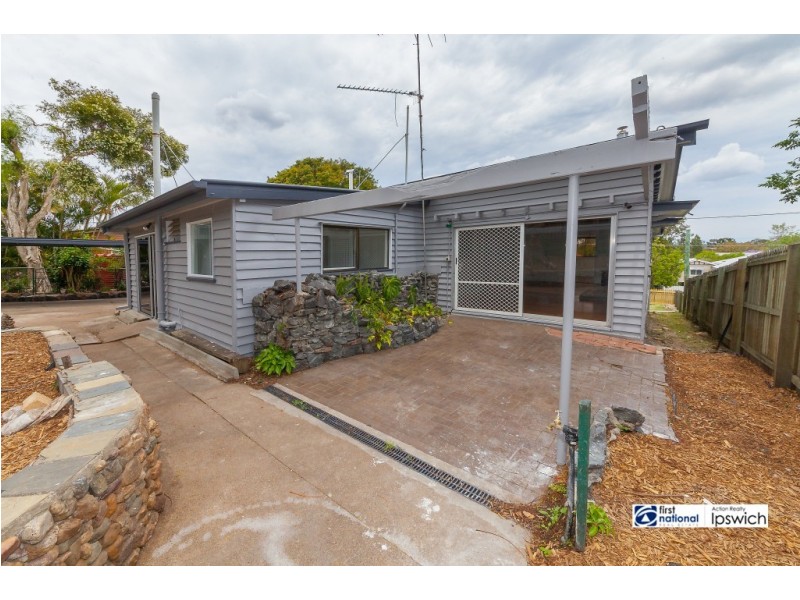 17 Shelley Street, Brassall QLD 4305