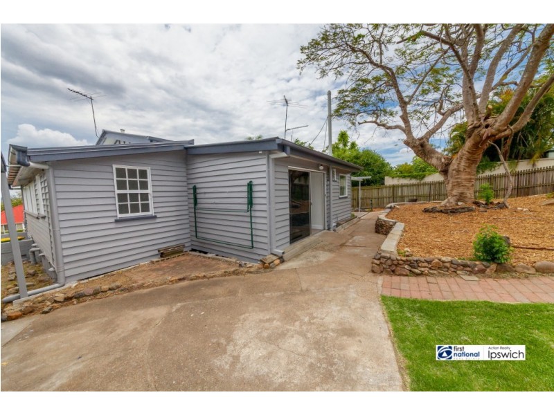 17 Shelley Street, Brassall QLD 4305