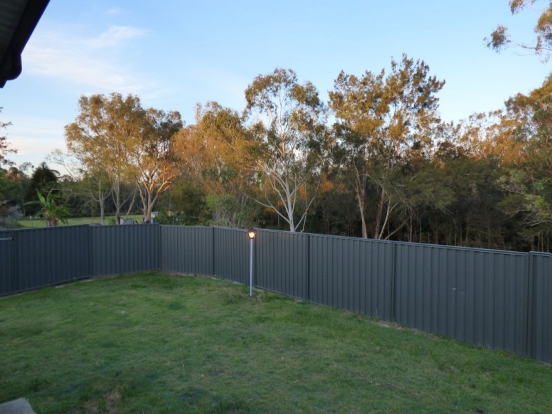 13 Beechwood Drive, Yamanto QLD 4305