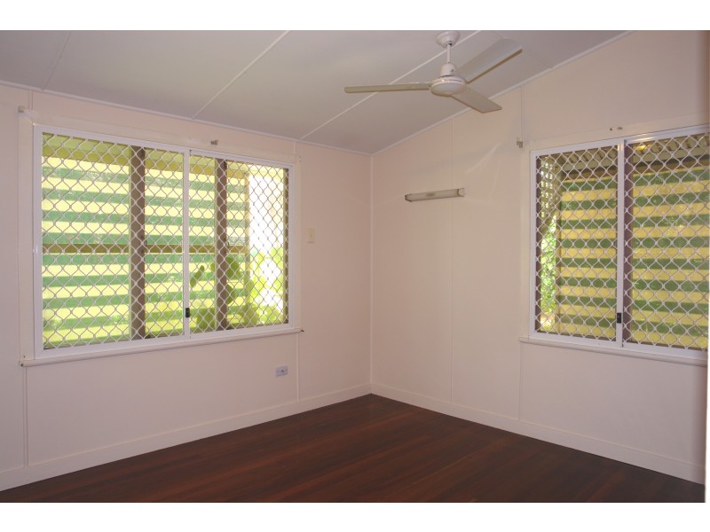 6 Marcel Street, East Ipswich QLD 4305