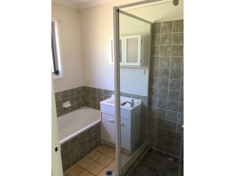 71 Glenelg Drive, Brassall QLD 4305
