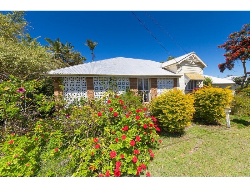 8 McLean Street, North Ipswich QLD 4305