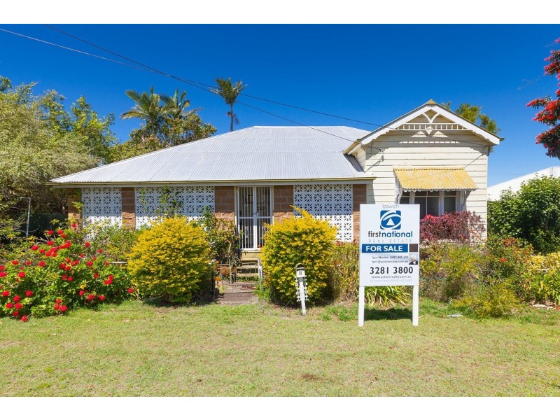 8 McLean Street, North Ipswich QLD 4305