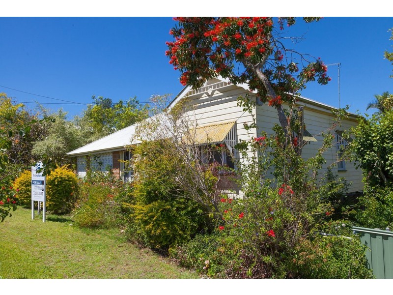 8 McLean Street, North Ipswich QLD 4305