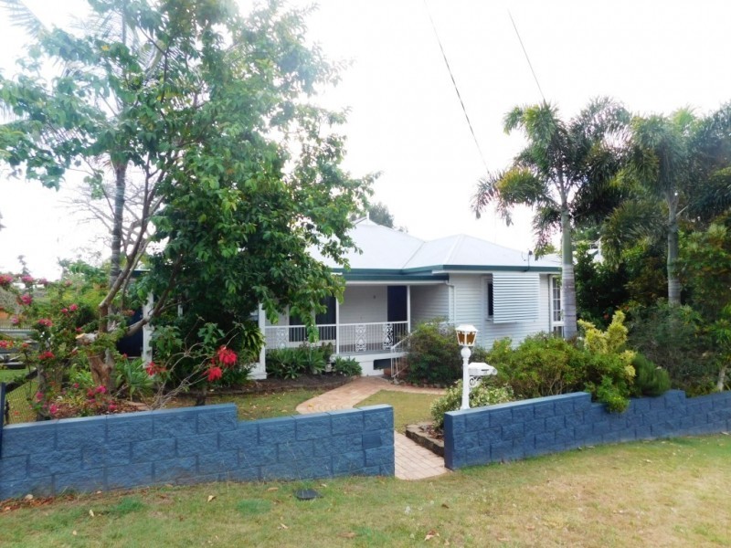 18 Tuggerah Street, North Booval QLD 4304