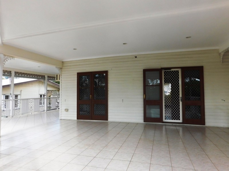 18 Tuggerah Street, North Booval QLD 4304