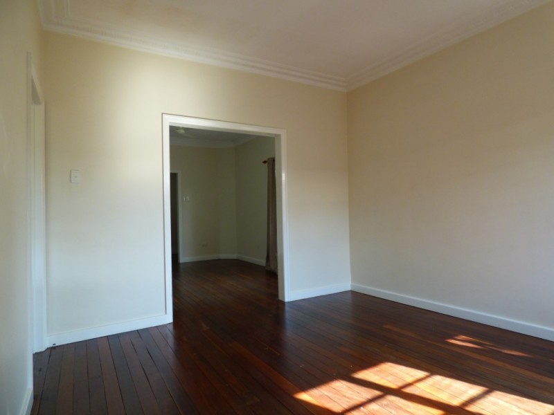 22 Hooper Street, West Ipswich QLD 4305