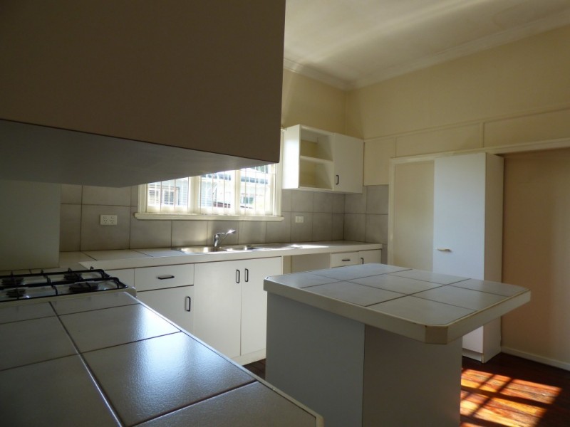 22 Hooper Street, West Ipswich QLD 4305