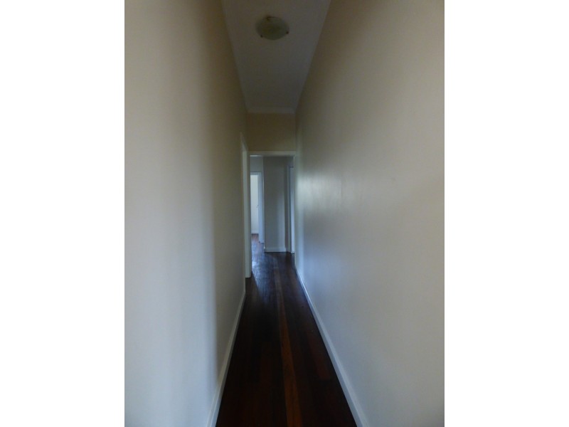 22 Hooper Street, West Ipswich QLD 4305