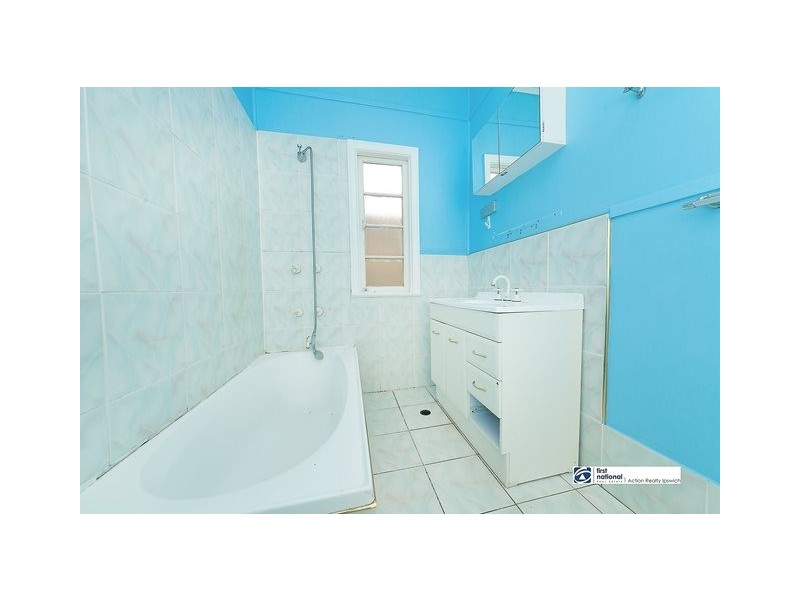 25 Coyne Street, One Mile QLD 4305