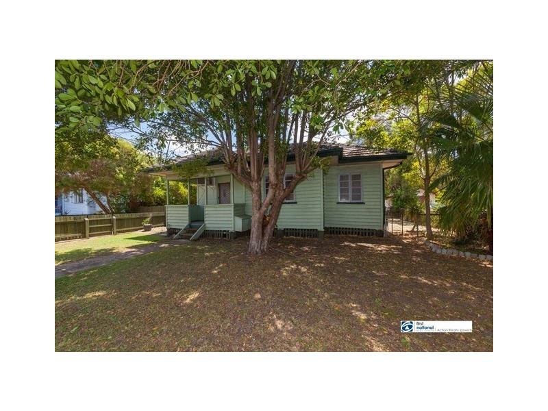 25 Coyne Street, One Mile QLD 4305