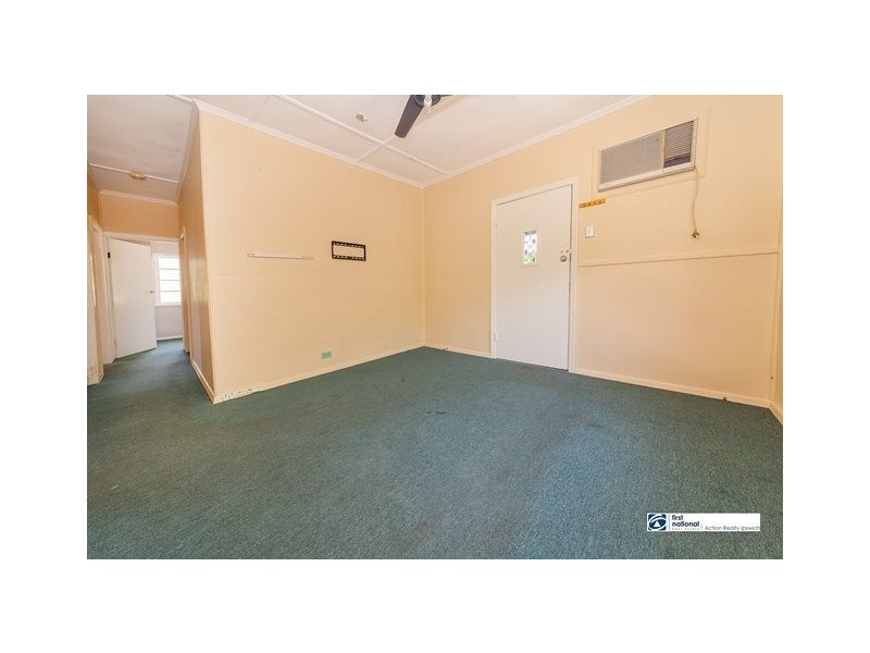 25 Coyne Street, One Mile QLD 4305