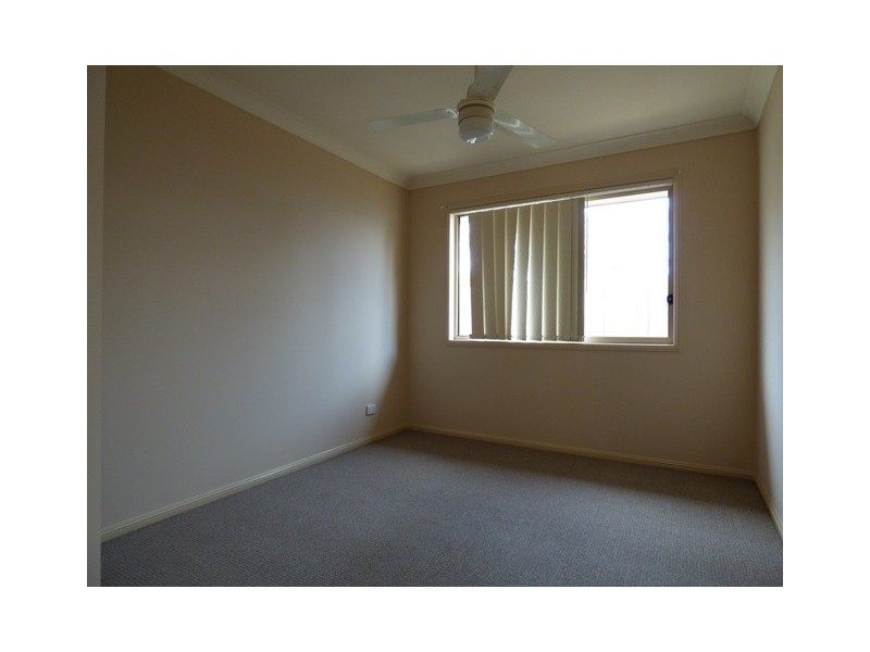 15 Comona Court, Wulkuraka QLD 4305