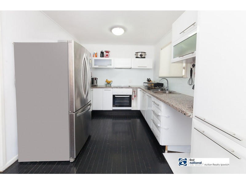 5 Winifred Street, North Booval QLD 4304