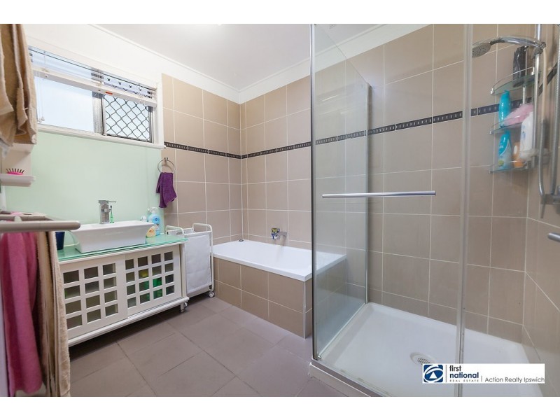 5 Winifred Street, North Booval QLD 4304