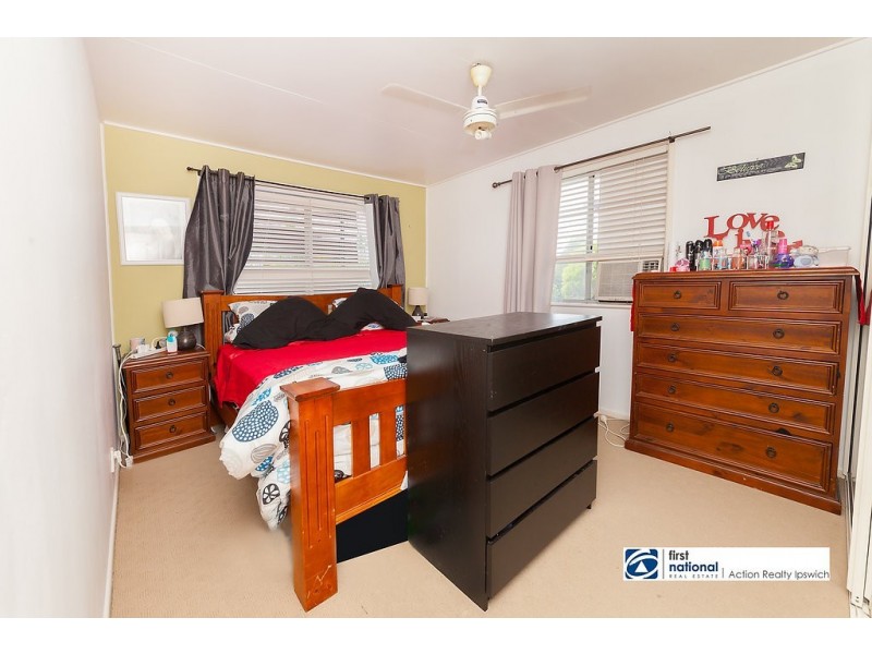 5 Winifred Street, North Booval QLD 4304