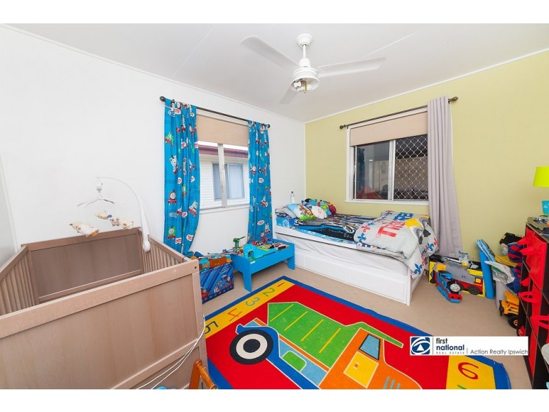 5 Winifred Street, North Booval QLD 4304