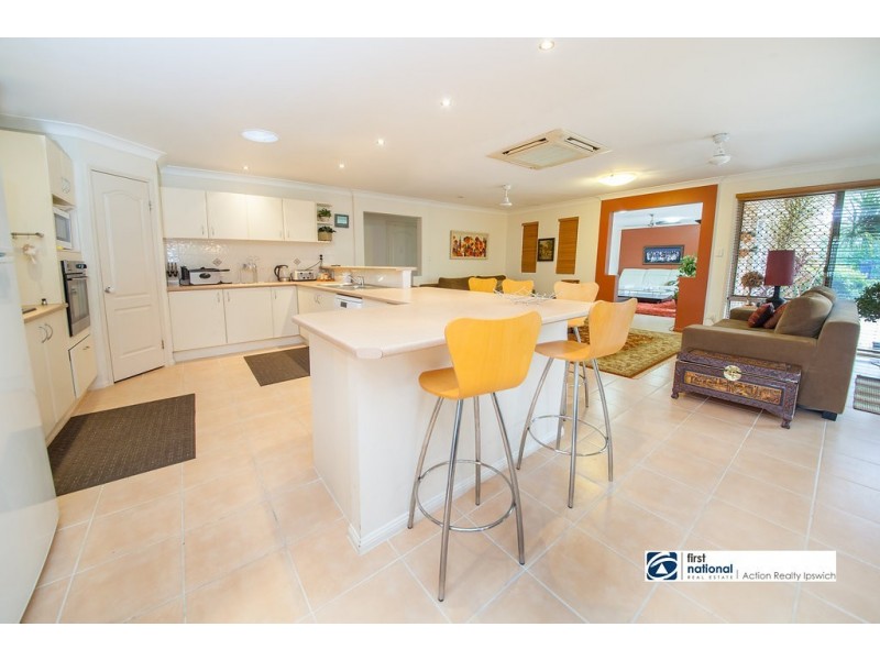 25 Pearse Drive, Brassall QLD 4305