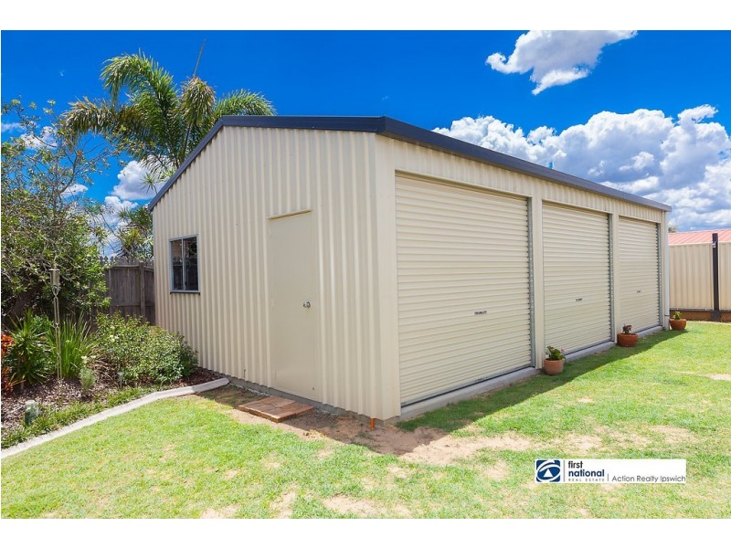 9 Chestnut Drive, Flinders View QLD 4305