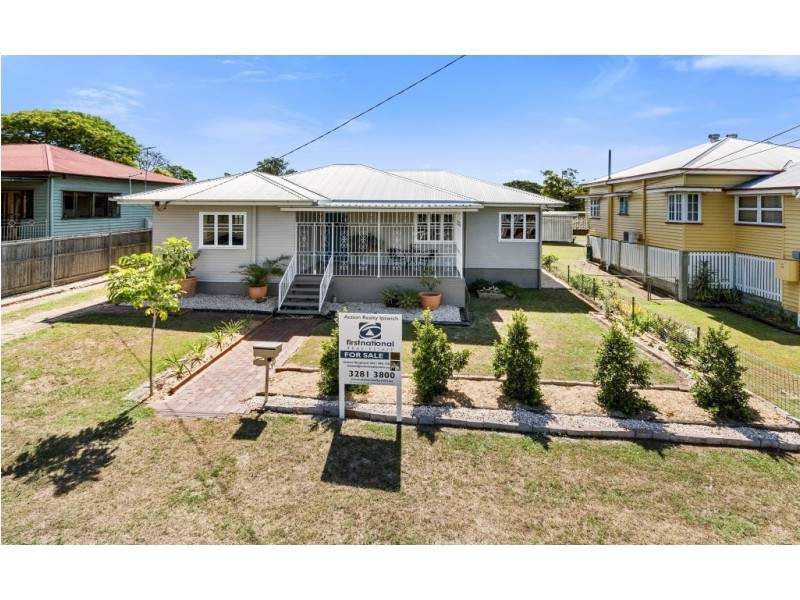 29 Macquarie Street, Silkstone QLD 4304