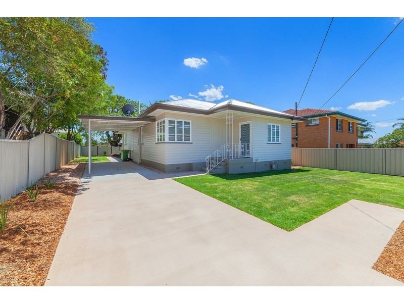 2 Foote Street, Newtown QLD 4305
