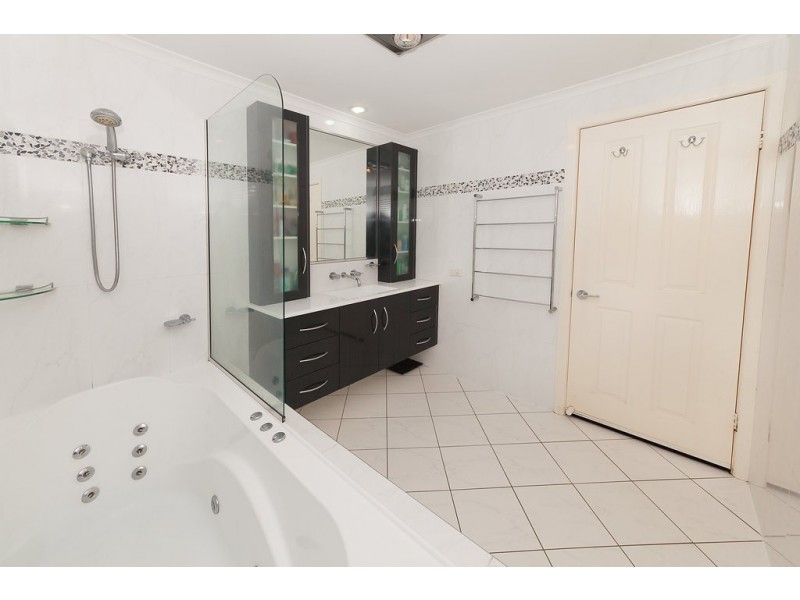 51 Bourke Street, Brassall QLD 4305