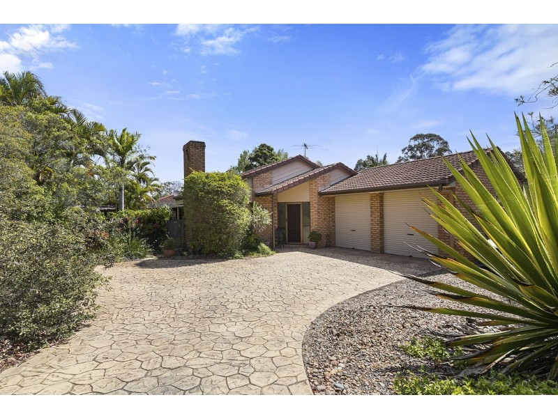 6 Carinya Crescent, Karana Downs QLD 4306