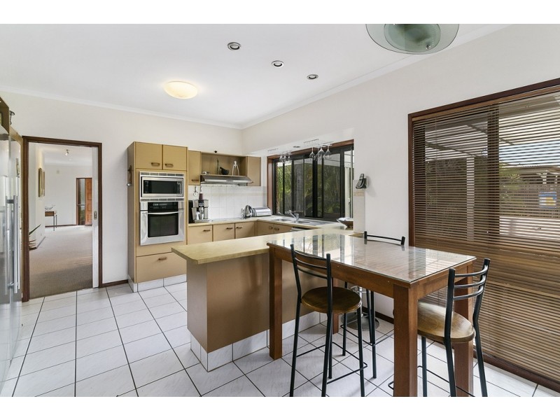 6 Carinya Crescent, Karana Downs QLD 4306