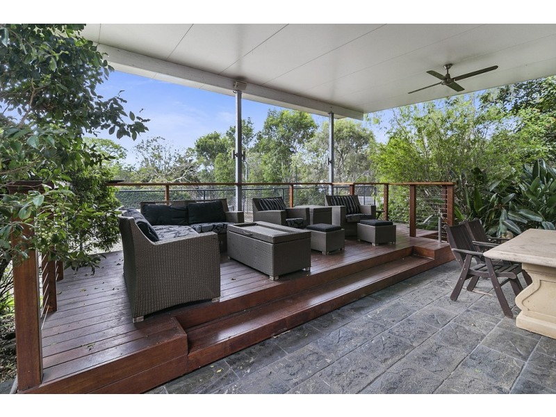 6 Carinya Crescent, Karana Downs QLD 4306