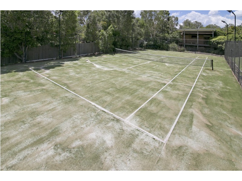 6 Carinya Crescent, Karana Downs QLD 4306