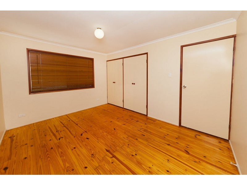 4 Bryant Street, Bundamba QLD 4304