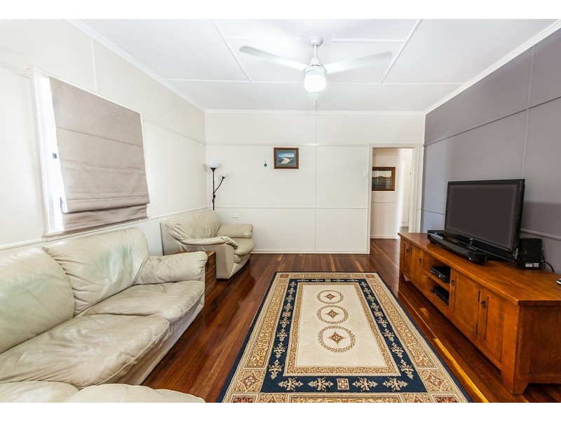 12 Chilcot Street, Silkstone QLD 4304