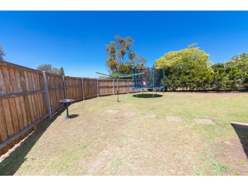 12 Chilcot Street, Silkstone QLD 4304