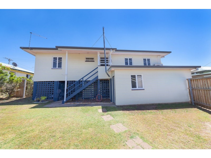 12 Chilcot Street, Silkstone QLD 4304