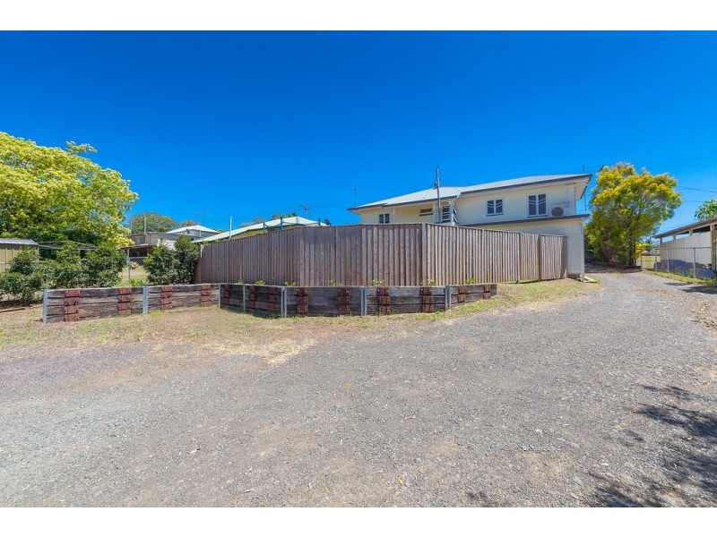 12 Chilcot Street, Silkstone QLD 4304
