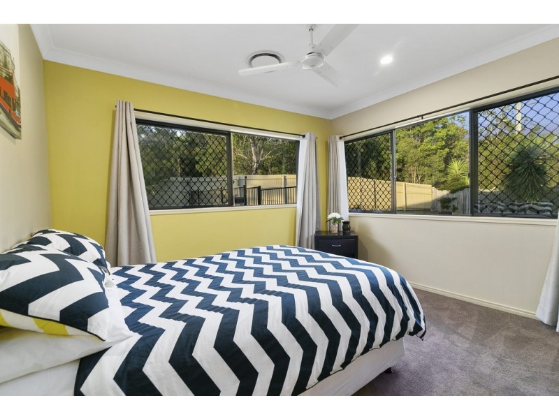 22 Donald Place, Brassall QLD 4305