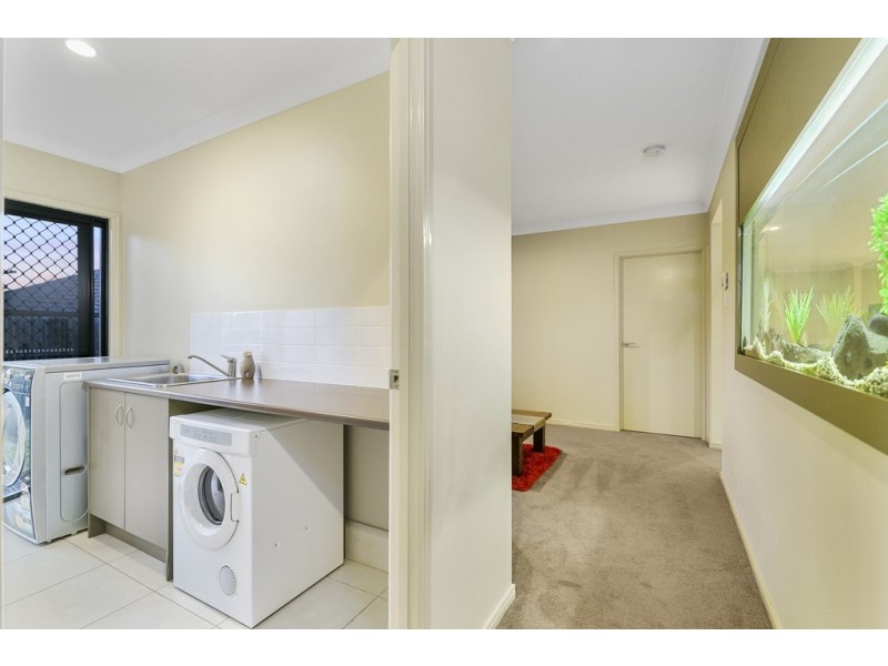 22 Donald Place, Brassall QLD 4305