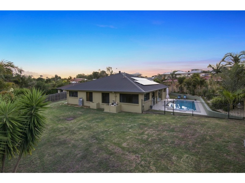22 Donald Place, Brassall QLD 4305