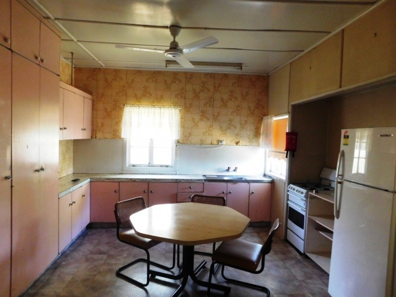 47 Pine Mountain Road, North Ipswich QLD 4305