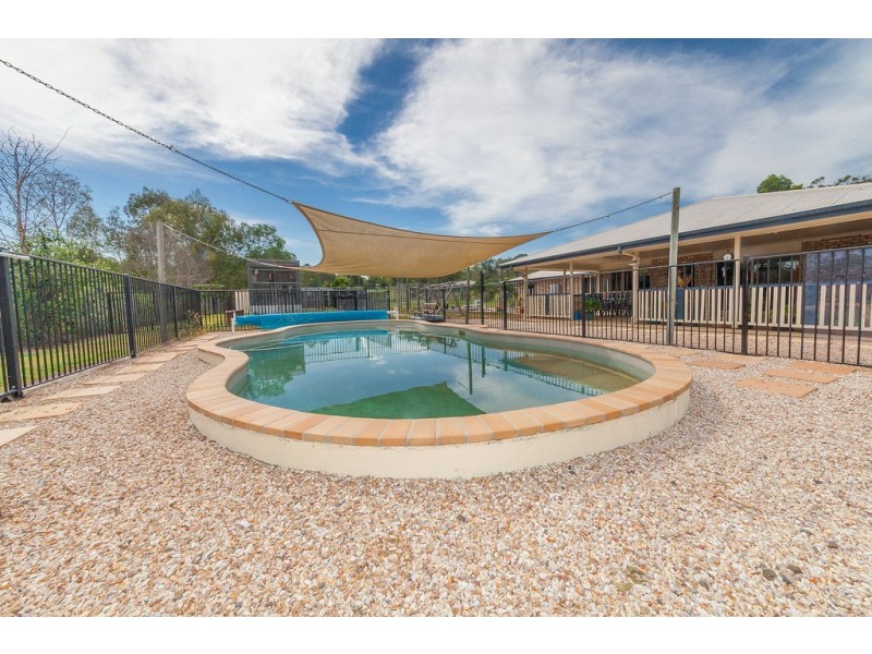 129 Bayley Road, Pine Mountain QLD 4306