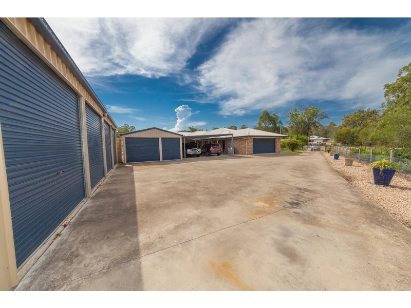 129 Bayley Road, Pine Mountain QLD 4306