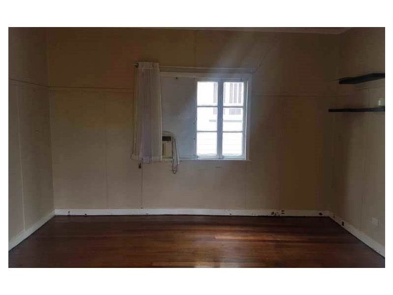 133 Jacaranda Street, North Booval QLD 4304