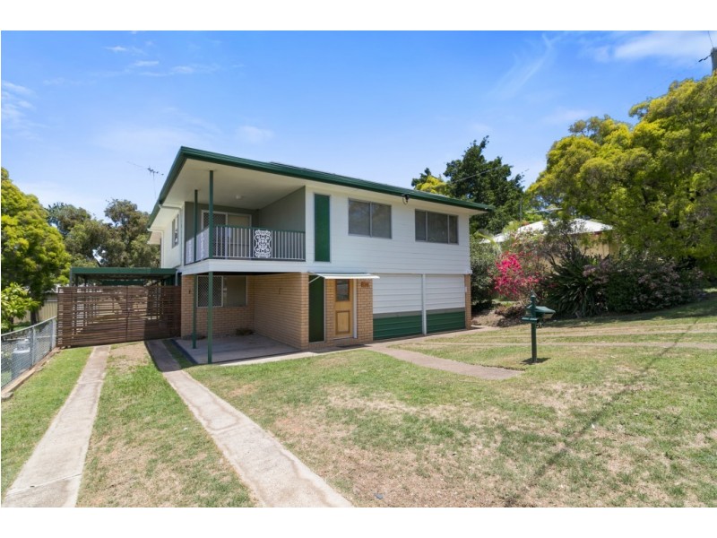 221 Blackstone Rd,, Silkstone QLD 4304