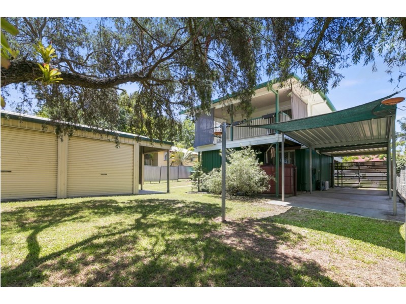 221 Blackstone Rd,, Silkstone QLD 4304