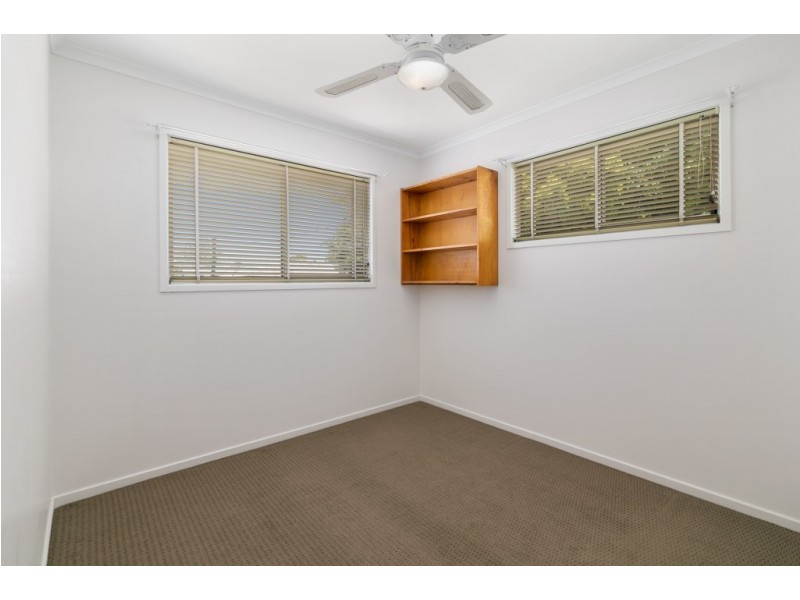 221 Blackstone Rd,, Silkstone QLD 4304