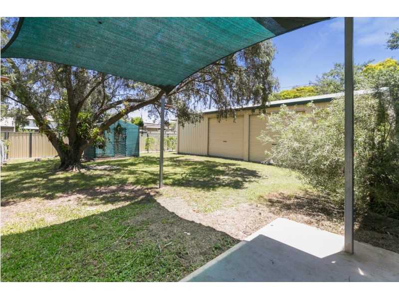 221 Blackstone Rd,, Silkstone QLD 4304